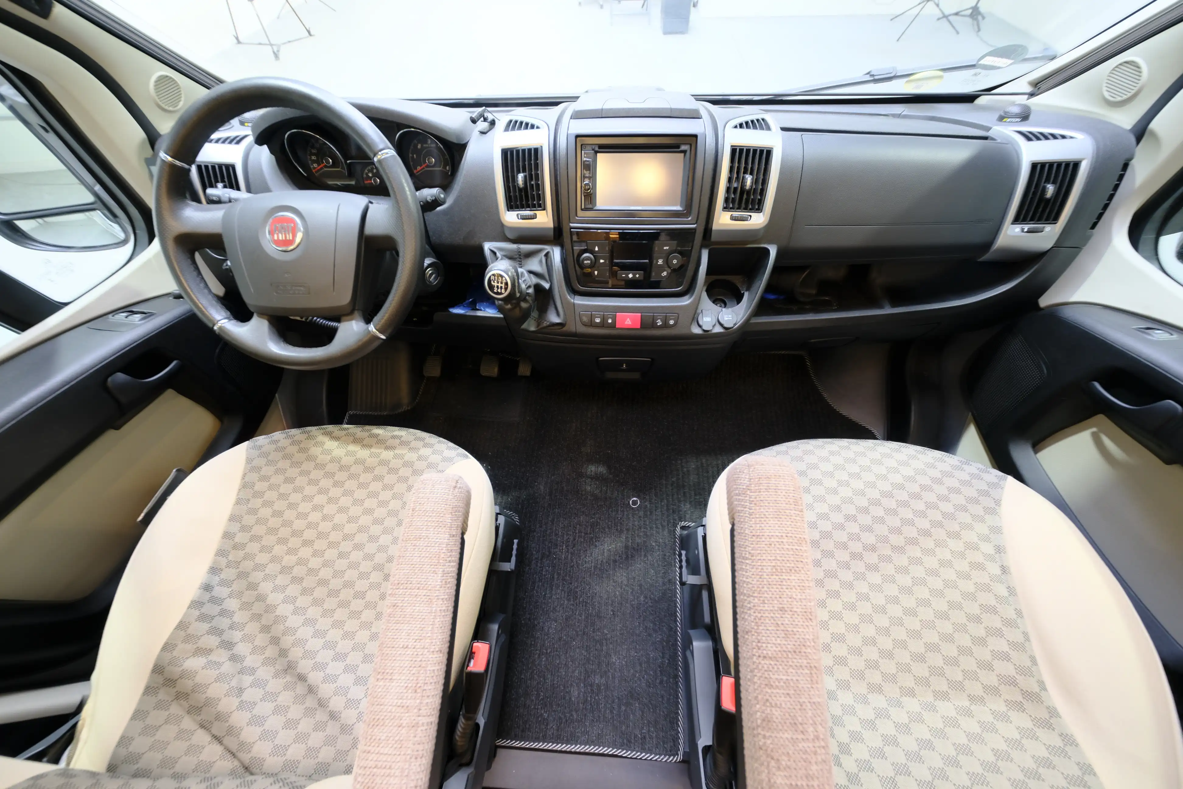 DETHLEFFS Globebus GT-T 001 - Ansicht 5